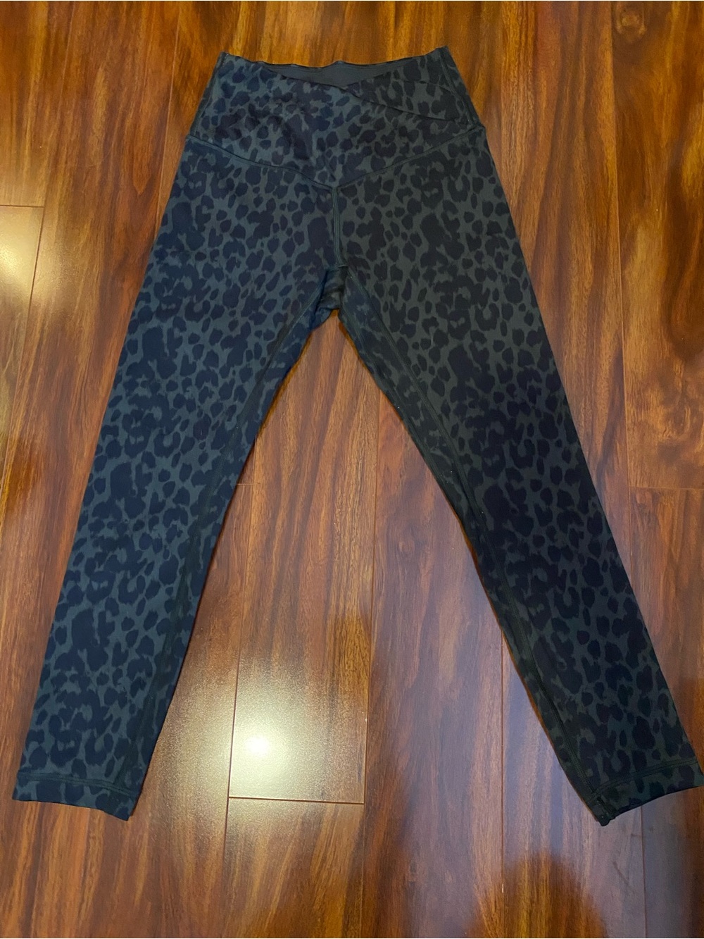 Victoria's Secret Charcoal high waisted Leopard-Print Cropped  Leggings